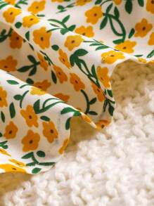 SHEIN Newborn Baby Girl Cute And Sweet Puff Short Sleeve Plain Top + Floral Suspender Skirt Set Suitable For Summer - Yellow - View 10