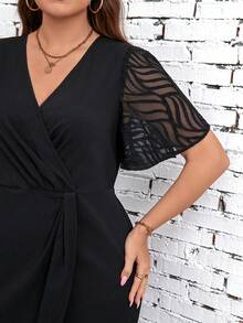 SHEIN Clasi Vestido de mujer con corte cruzado elegante de verano y cuello en V de tallas grandes con dobladillo de volantes - Negro - Ver 6