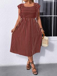 SHEIN LUNE Vestido diario impreso con patrón de líneas simple para mujeres de talla grande - Rojo - Ver 3