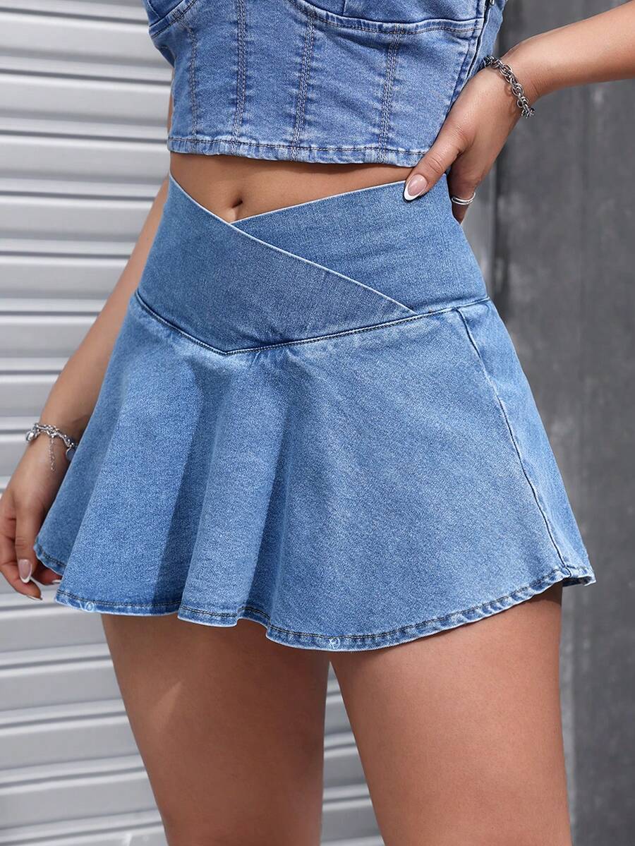 SHEIN EZwear Falda cruzada de mezclilla con unicolor y diseño simple para uso diario de mujer - Lavado ligero - Ver 1