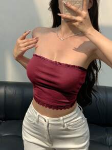 DAZY 女士简约纯色荷叶边下摆无袖上衣，适合日常休闲穿着、外出穿着，也可作为露脐上衣或返校季服装。 - 酒紅色 - 查看 3