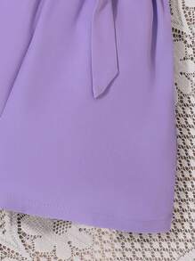 SHEIN Conjunto de 2 piezas para niña preadolescente de verano informal con top de unicolor y pantalones cortos con cintura de bolsa de papel