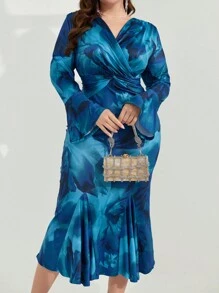 Modelyn 大尺碼女士時尚印花長袖連衣裙 - 彩色 - 查看 1