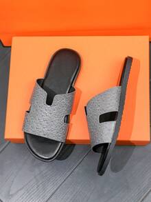 男士涼鞋，2024年春夏新款潮流，時尚、透氣、防臭、防滑、耐磨的沙灘人字拖，休閒戶外沙灘涼鞋 - 灰色 - 查看 4