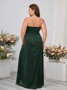 SHEIN Belle Vestido de Festa Plus Size Sensual Sem Alças em Pluma de Peru com Fenda Alta (Versão Pesada) (Pluma de Peru Genuína) - Verde Escuro - Visão 2