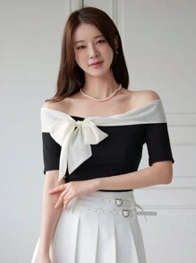 DAZY 1pc Women's Off Shoulder Contrast Color Bow Decor Fitted Short Sleeve T-Shirt Cute Tops,Crop Tops Women