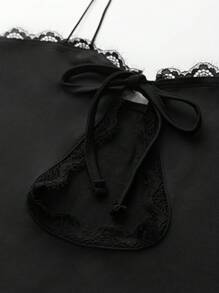 SHEIN Unity 蕾絲睫毛空心女士肩帶連身裙，配腰帶