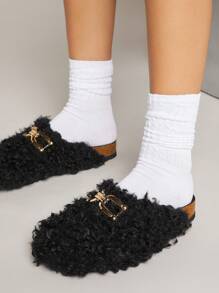 SHUZIA Chaussons d"intérieur en peluche pour femmes adaptés à un usage quotidien