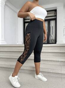 Elenzga Plus Size Women's Solid Color Lace Splicing Slim Fit Capri Leggings