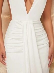 SHEIN Unity Vestido de sirena sólido y sexy para mujer con frunce, cruzado sin espalda para el verano