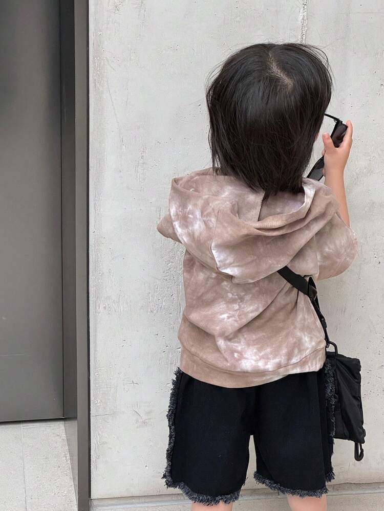 2pcs Baby Boys Sleeveless Hooded Top And Fashionable Denim Shorts For Summer