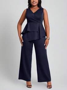 SHEIN Lady Plus Size Women's Fashionable Solid Sleeveless Top And Long Pants Two-Piece Set