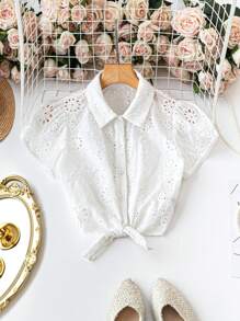SHEIN Essnce Chemise décontractée blanche d"été pour femme, à manches courtes avec broderie ajourée, polyvalente - Blanc - Voir 3