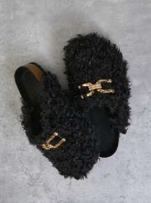 SHUZIA Chaussons d"intérieur en peluche pour femmes adaptés à un usage quotidien