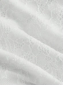 SHEIN MOD 白色露肩浪漫复古荷叶边下摆女式衬衫，适合毕业典礼、音乐会等场合穿着。 - 白色 - 查看 3