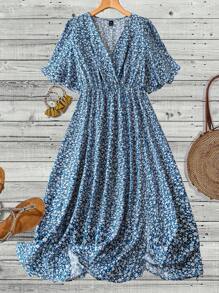 SHEIN LUNE Plus Size Women Floral Printed Short Sleeve V-Neck Vacation Dress - Blue and White - View 1