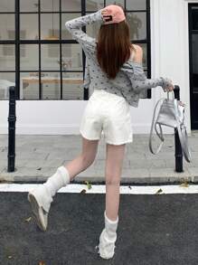 DAZY 女士口袋拼接毛邊休閒牛仔短褲 - 白色 - 查看 5