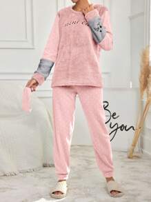 SHEIN Cottnline 字母刺繡撞色絨毛睡衣套裝 - 淺粉色 - 查看 5