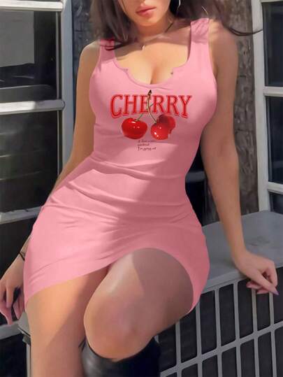 SHEIN EZwear 樱桃图案休闲简约女式 V 领无袖紧身迷你连衣裙，适合夏季，女士柔和色调连衣裙