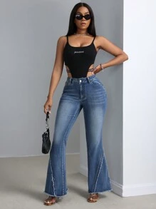 SHEIN SXY Women's Casual Jeans With Pocket Insert And Frayed Hem Design