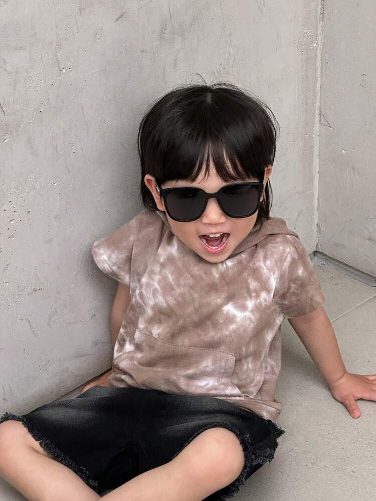 2pcs Baby Boys Sleeveless Hooded Top And Fashionable Denim Shorts For Summer