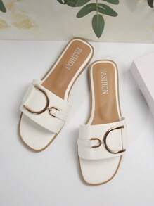 Women's Fashionable Flat Sandals, Casual Summer Shoes With Stylish Buckle Valentines