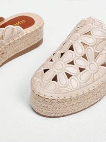 Styleloop Women's Flat Slip-On Shoes, Boho Style, Retro American, Bohemian, Western, Music Festival, Party Outfit