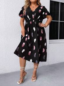 SHEIN Clasi Plus Size Summer Casual Feather Allover Print Dress With Pleated Waist Maxi Women Outfit