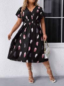 SHEIN Clasi Plus Size Summer Casual Feather Allover Print Dress With Pleated Waist Maxi Women Outfit