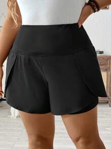 SHEIN LUNE Plus Size Women's Fashionable High-Waisted Knitted Shorts, Half-Length