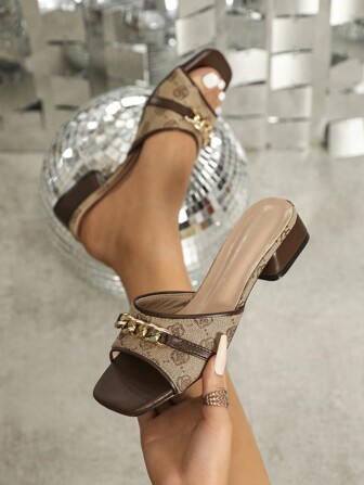 Damen Mode Plateau Sandaletten mit glänzendem Leder, Farbblock bedruckte Quadratische Zehen Slip-On Lässig Strandkleid Sandaletten