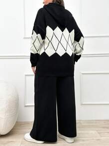 SHEIN Cottnline PLUS SIZE JAQUARD SWEATER, For Winter - Black and White - View 2