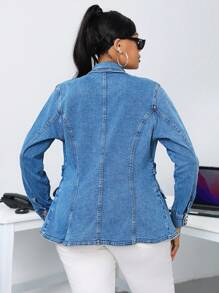 SHEIN SXY 加大尺碼休閒牛仔外套，配有金屬雙排釦和長袖 - 中等水洗藍 - 查看 2