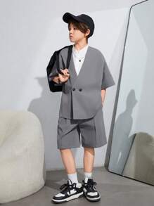SHEIN Leap Crew Áo len cardigan dáng rộng phong cách Hàn Quốc giản dị dành cho bé trai Tween với thiết kế hở mặt trước, quần short và cổ áo sơ mi ngắn tay, dệt, 3 chiếc - Xám - Xem 1