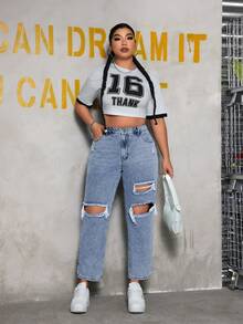 CovetEZ Plus Size Solid Color Distressed Denim Jeans With Pocket And Button - Light Wash - View 6