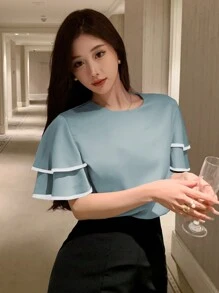 DAZY 女性雙層荷葉邊短袖襯衫，圓領對比拼色設計 - 藍色 - 查看 1