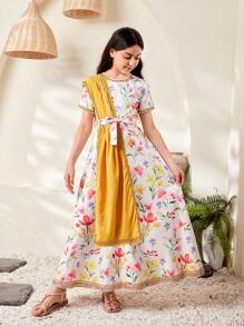 Tween Girl金絲帶肩披風，帶金色飾邊花卉假日裙 - 彩色 - 查看 4