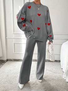 SHEIN Cottnline Conjunto de dos piezas de suéter de cuello redondo con patrón de corazón y pantalones para mujer - Gris Claro - Ver 5