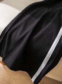 SHEIN Cậu bé Tween Lỏng lẻo Thể thao Dệt hoa Chữ cái Camo Quần Cargo - màu đen - Xem 5