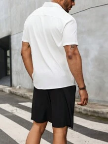 Manfinity LEGND Men's Plus Size Front Button Animal Printed Short Sleeve Shirt And Solid Color Shorts, Summer Casual 2pcs/Set