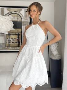 Siren Gaze ثوب قطني أبيض بتطريز للنساء يربط حول الرقبة بدون ظهر لفترة الربيع / الصيف للفتيات المراهقات - أبيض - مشاهدة 4