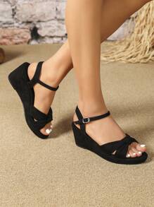 New Popular Vacation Style Comfortable Casual Fashionable Elegant Platform Women Sandals