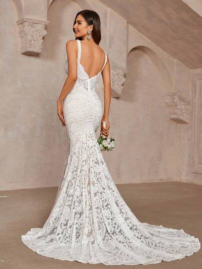 SHEIN Belle 优雅华丽的白色对比香槟色 V 领扇形弹力蕾丝性感透视露背美人鱼尾礼服轮廓适合婚礼节日派对假期毕业季超长及地婚纱新娘礼服