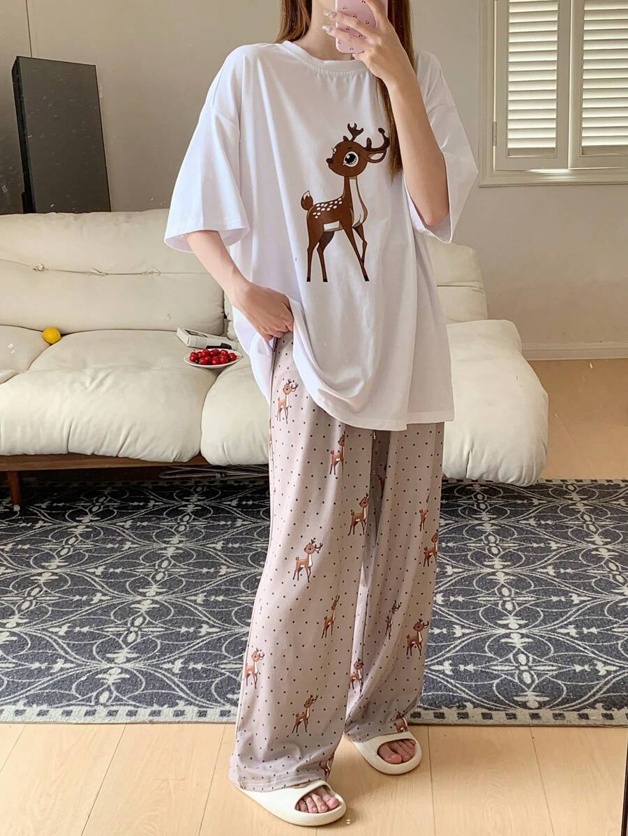 DAZY Loose Fit Short Sleeve White Top And Pants Pajama Set With Deer Print