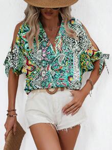 SHEIN LUNE Blusa de estilo veraniego para vacaciones con estampado completo y cuello en V, dobladillo dividido y lazo al frente - Verde - Ver 6