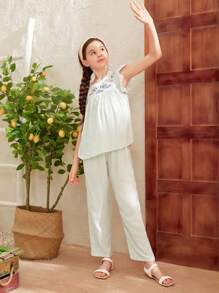 SHEIN Tween Girl Embroidered Flower Texture Striped Shirt And Long Pants Lightweight Casual Summer 2pcs Outfits