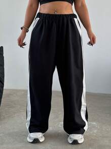 Flirla Plus Size Women's Fashionable Simple Loose Black & White Color Block Casual Pants Fall Cloth For Women