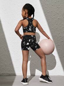 SHEIN Young Girl Simple Printed Top And Shorts Set, School, Campus, College