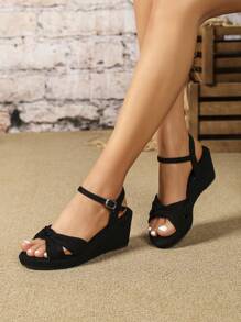 New Popular Vacation Style Comfortable Casual Fashionable Elegant Platform Women Sandals