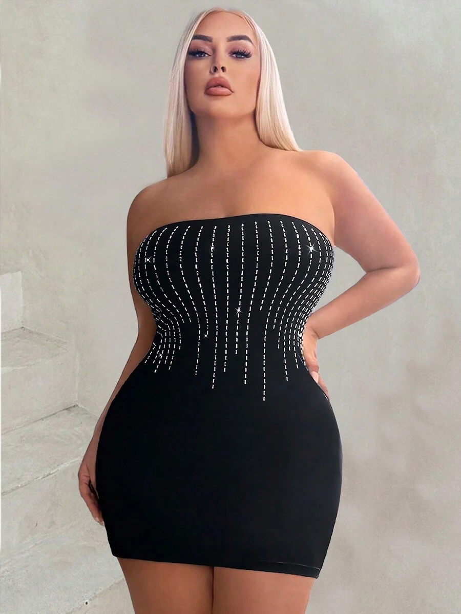 SHEIN LUNE 大尺碼夏季性感鑽石修飾連身無肩帶迷你裙 - 黑色 - 查看 1